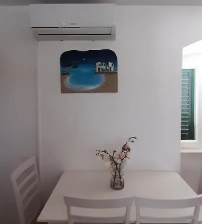 Lavanda Apartment *